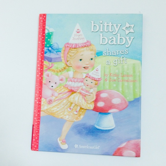 American Girl - Bitty Baby Shares a gift - hardcover  book - Picture 1 of 1
